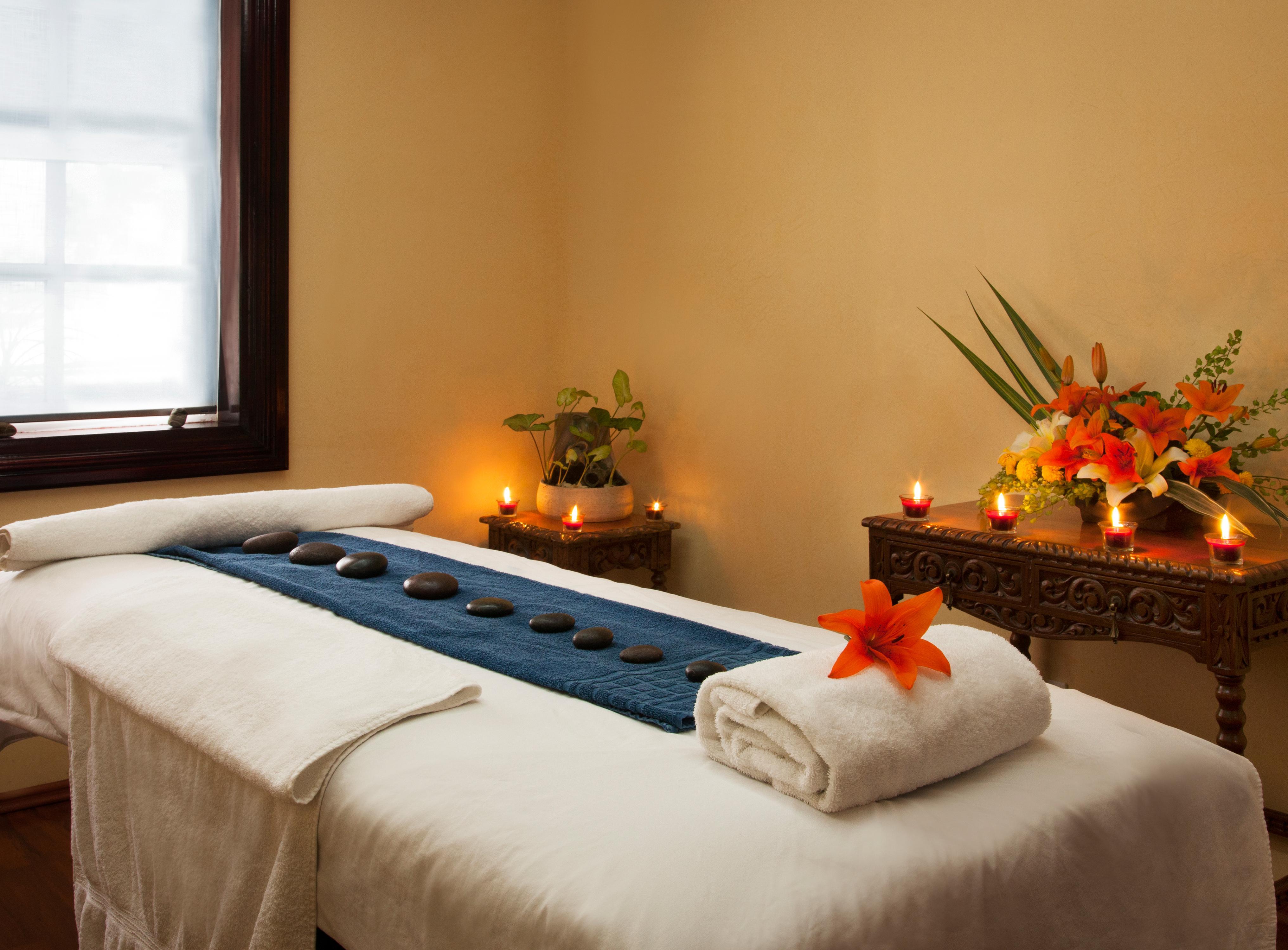 Hotel Geneve Cd De Mexico Exteriér fotografie A massage table