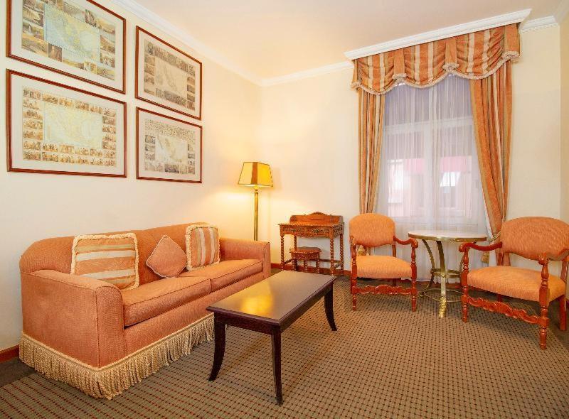 Hotel Geneve Cd De Mexico Pokoj fotografie A living room